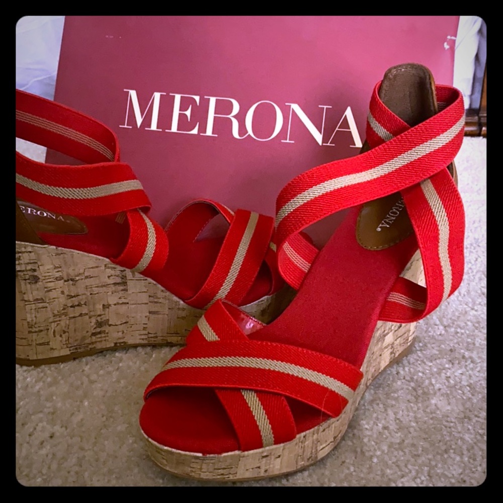 Espadrille sandals